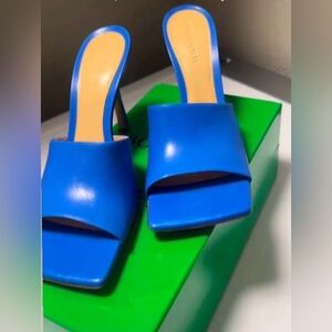 Bottega Stretch heels